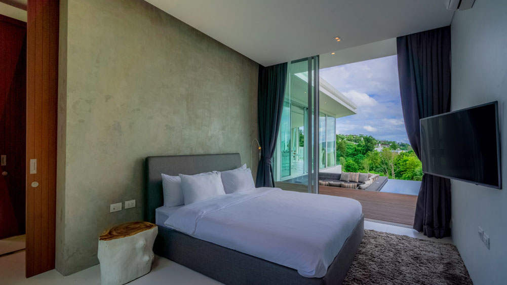 Villa Abiente - Cosy guest bedroom by the pool deck